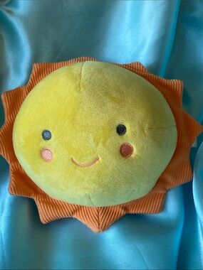 Hallmark plush sun toss around game
